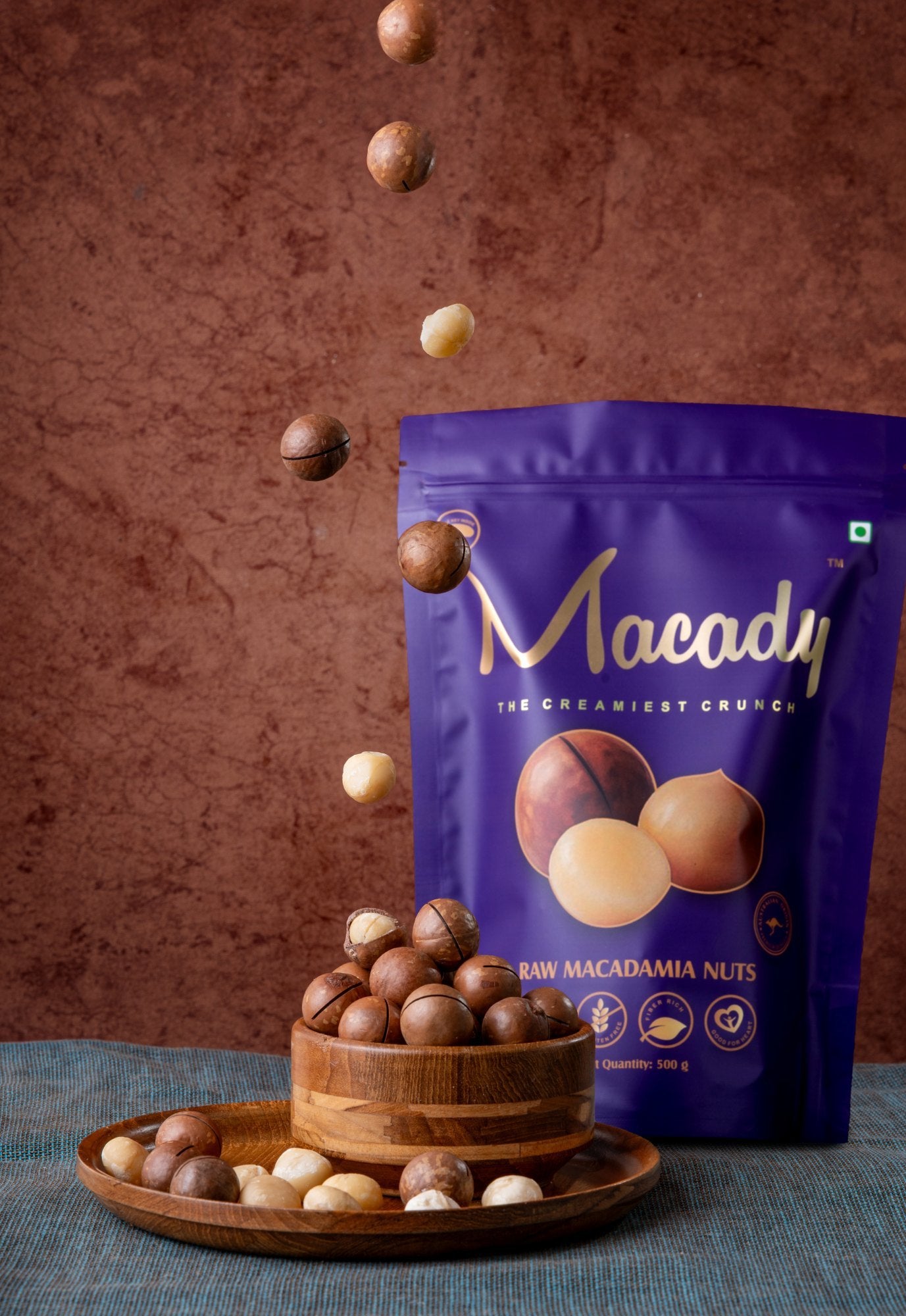 Macadamia Nut With Shell  આખા પ્લેઇન મેકેડેમીયા